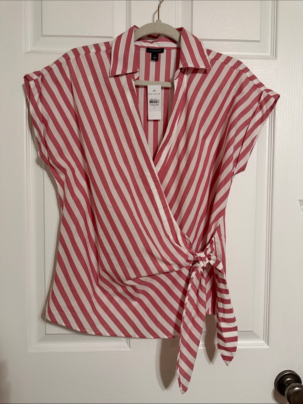 NWT - Ann Taylor Light Red & White Diagonal Stripe Tie-Waist Blouse